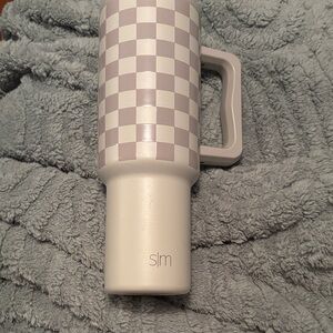 Checkered White and Gray Travel Mug